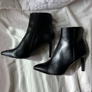 Black Pointed Booties